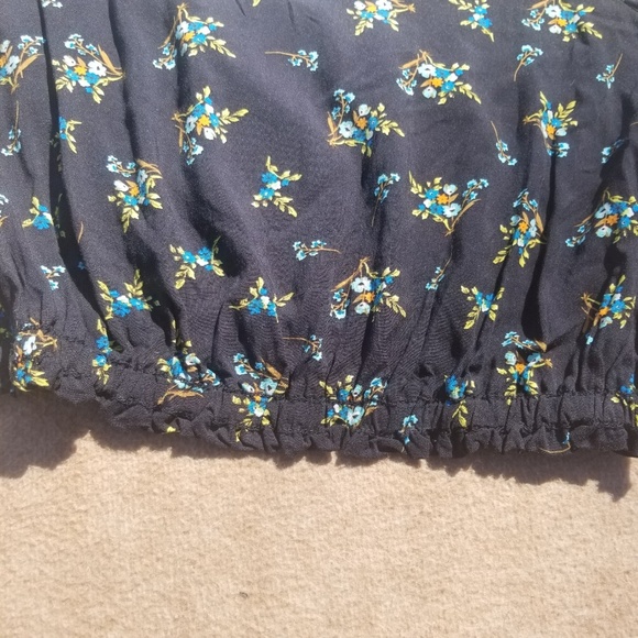 Chelsea and Violet Long Sleeve Shirt Floral Black - Picture 8 of 8